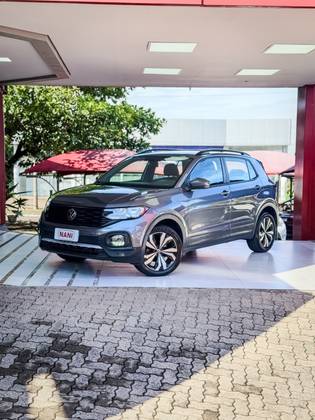 VOLKSWAGEN T-CROSS 1.0 200 TSI TOTAL FLEX AUTOMÁTICO